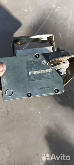 Блок ABS на Volkswagen Touareg