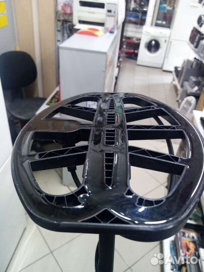 Металлоискатель Minelab Vanquish 340