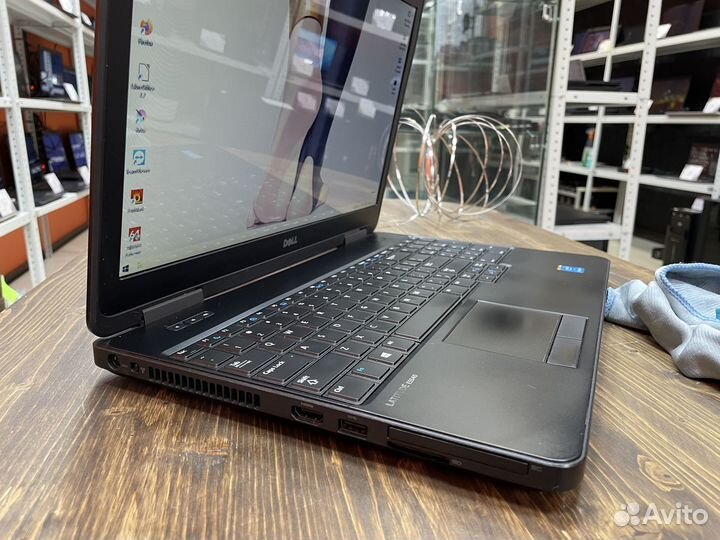 Ноутбук Dell Latitude E5540 i5-4210U/8/128+1Tb