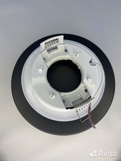 Светильник потолочный GX53 белый