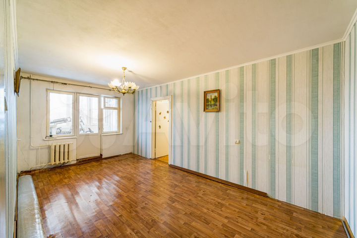 3-к. квартира, 58 м², 3/5 эт.