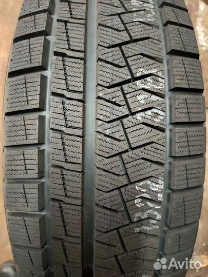 Pirelli Formula Ice 205/55 R16 94T