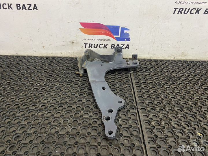 Кронштейн бампера левый Scania 5-series