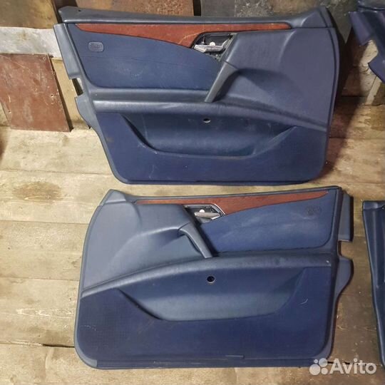 Обшивки дверей. Мерседес Mercedes e200 w210 e е