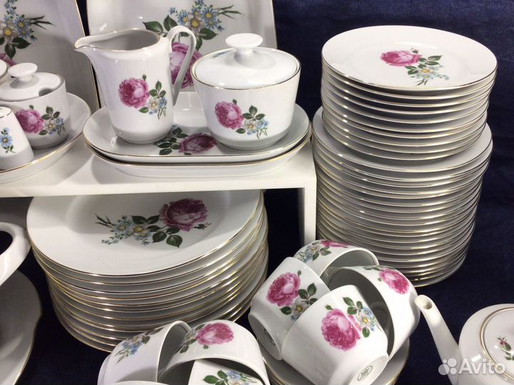 Сервиз чайно-столовый/12 персон/114 пред/гдр/Kahla