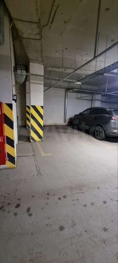 Машиноместо, 15 м²