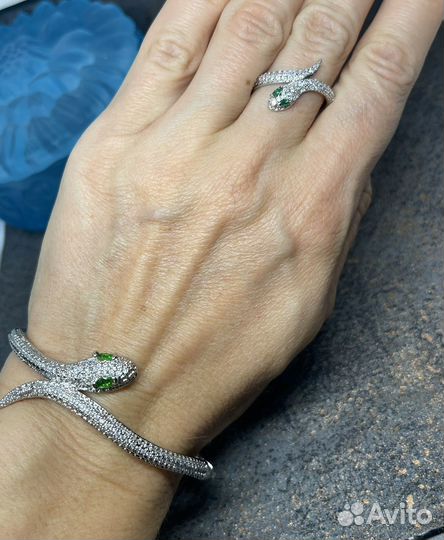 Серьги змеи