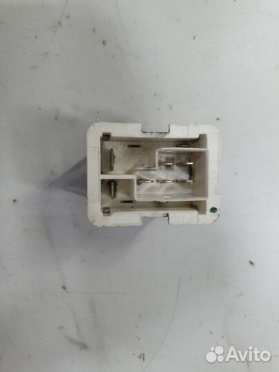 Реостат печки Opel Astra универсал Z13DTH 2008