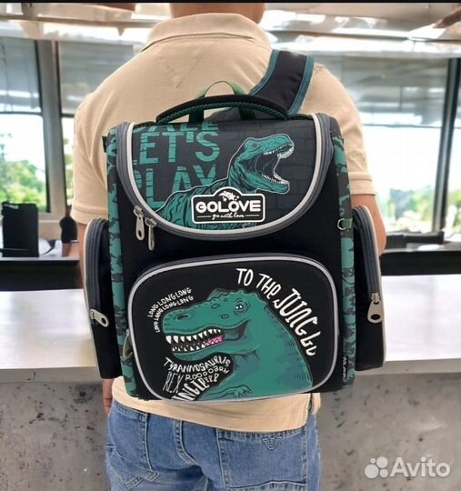 Школьный рюкзак