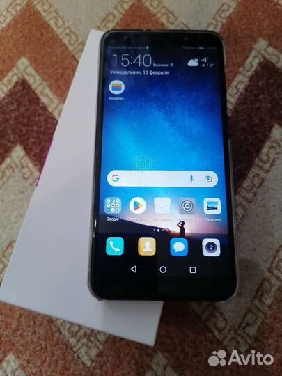 Huawei nova 2i