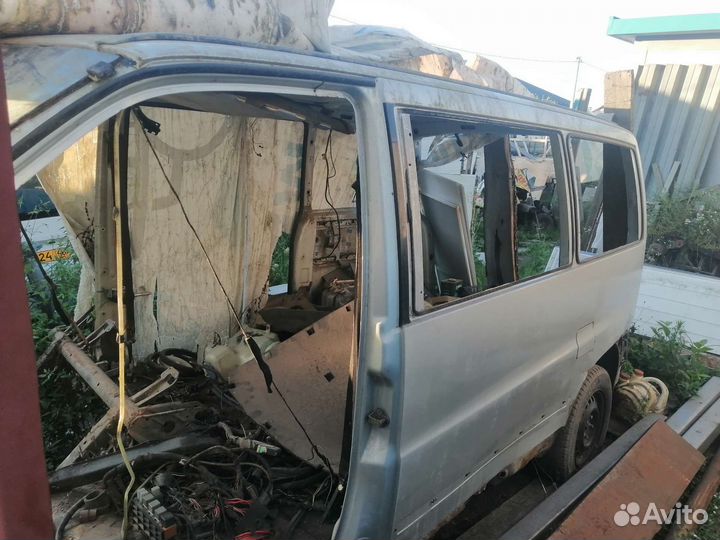 Для мерседес вито 638 Запчасти