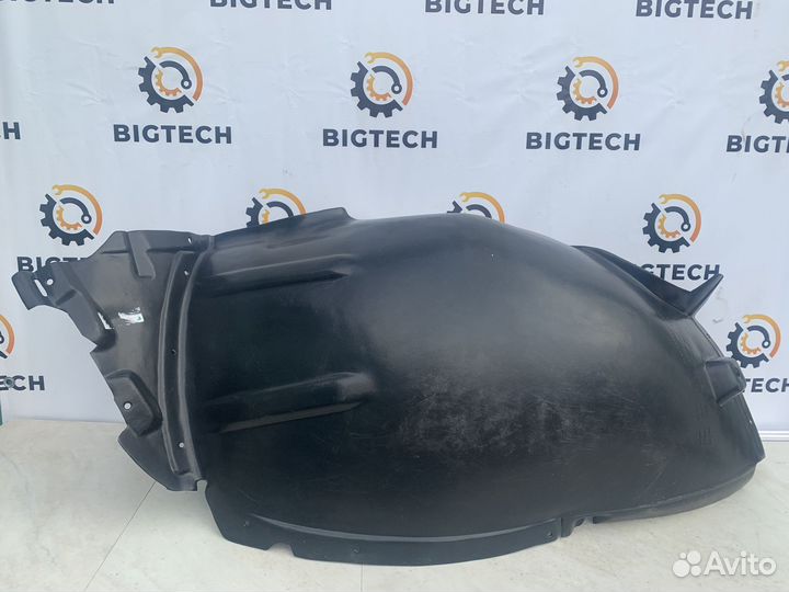 Подкрылок передний Mercedes W164 A1648800705