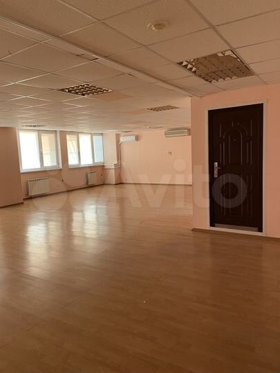 Офис, 100 м²
