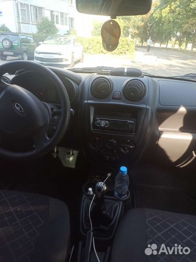LADA Granta 1.6 МТ, 2013, 170 000 км