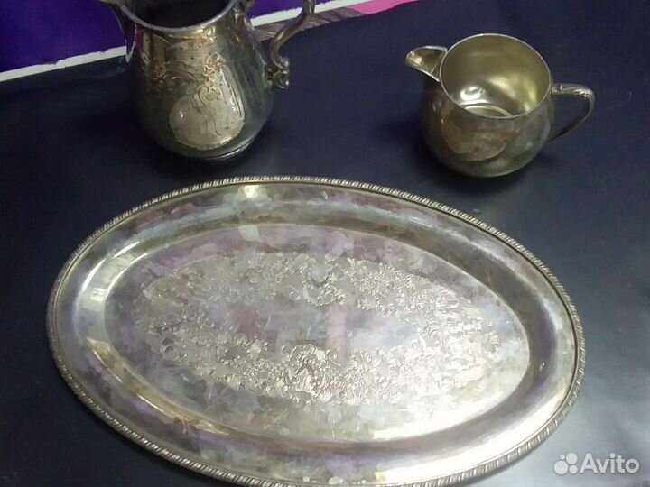 Поднос, сливочник и молочник. Европа. Ретро
