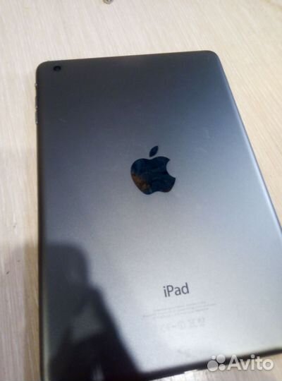 Продам iPad mini Wi-Fi
