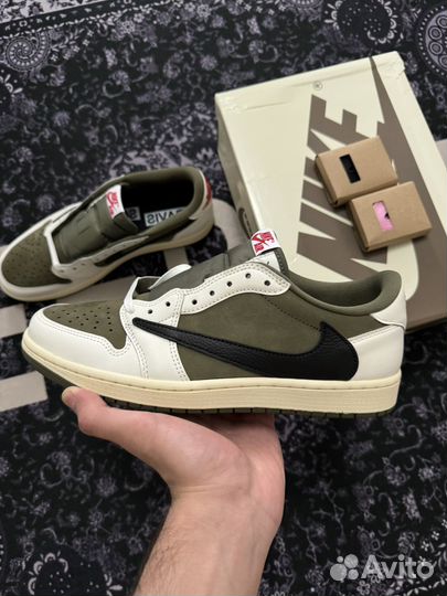 Travis scott x Jordan 1 low Medium olive Оригинал