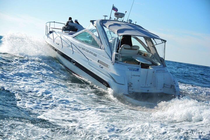 Менеджер по продажам прогулок на яхте