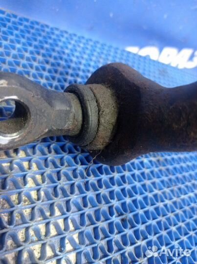 Задний рычаг подвески Dodge Stratus седан 2001