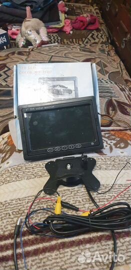 Монитор в машину