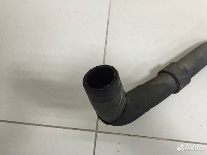 Патрубок радиатора охлаждения Skoda Rapid 2012-202