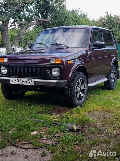 LADA 4x4 (Нива) 1.7 МТ, 2000, 103 000 км