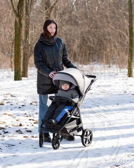 Детская коляска прогулочная carrello Bravo бежевый