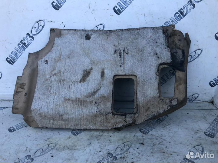 Обшивка багажника Bmw E36 оригинальная деталь