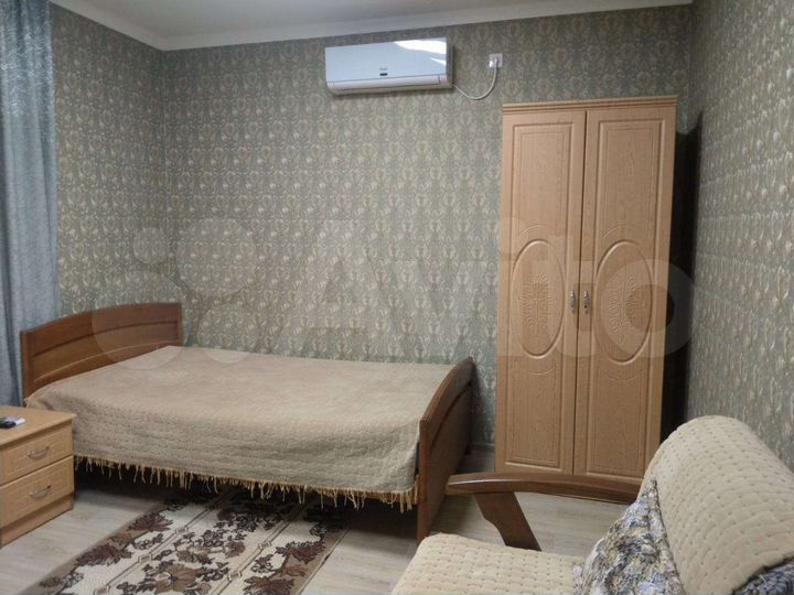 Комната 18 м², 1/3 эт.