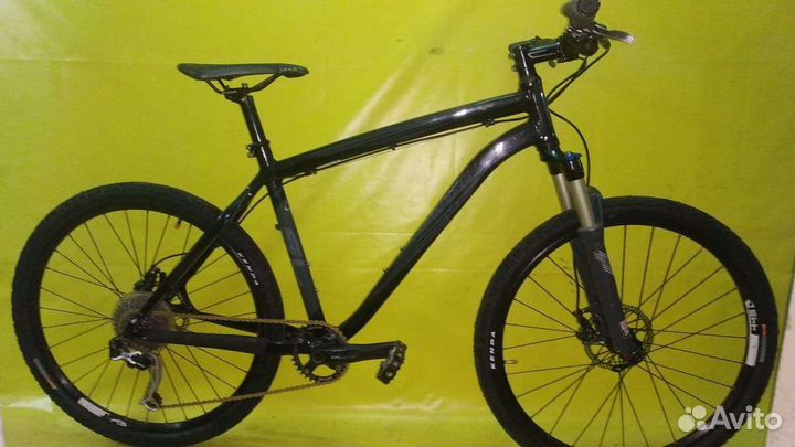 Велосипед specialized rockhopper