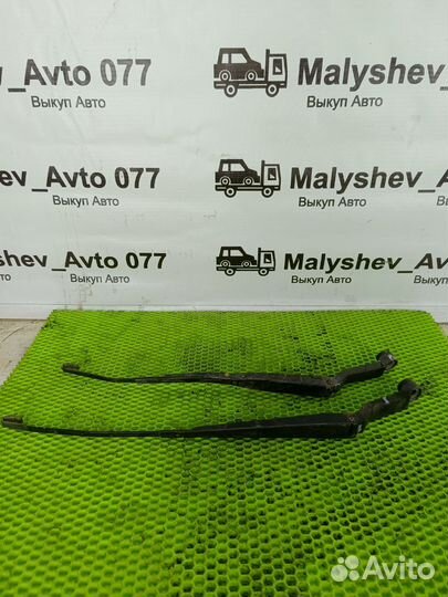 Поводок дворника Geely Emgrand ec7