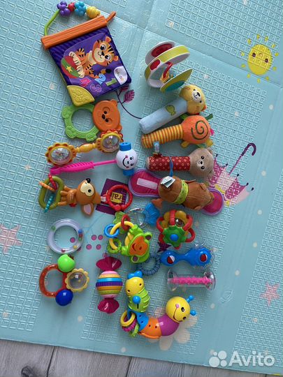 Игрушки погремушки