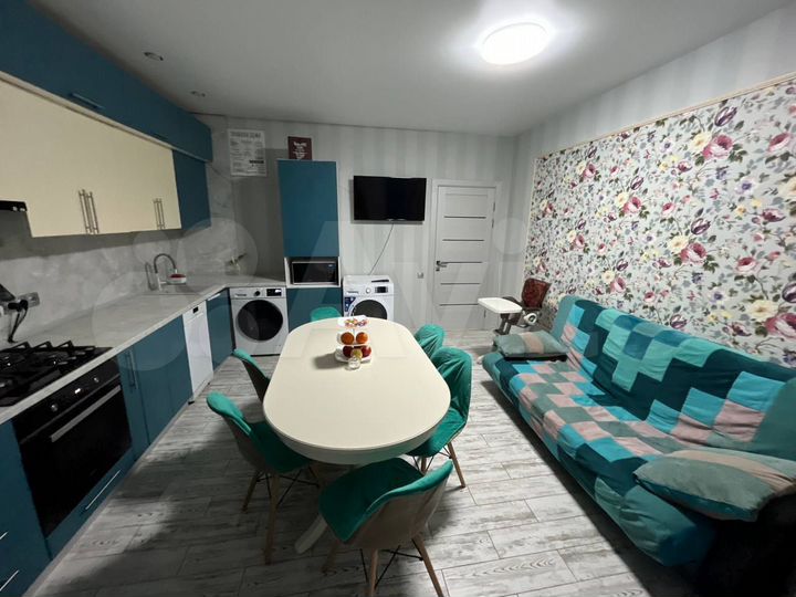 Коттедж 96 м² на участке 3 сот.