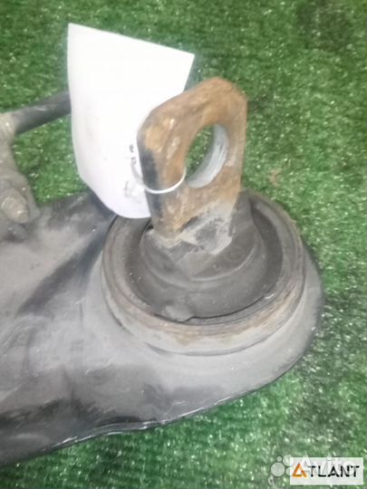 Ступица задняя правая mazda atenza