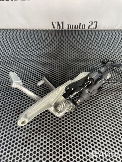 Подножка водителя honda vfr 1200 2010-16