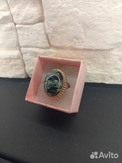 Серебряное кольцо с агатом