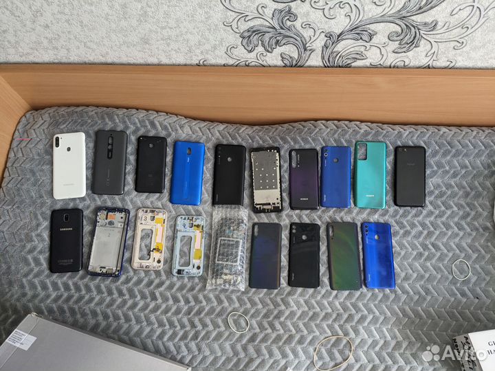 Запчасти для телефонов. Платы /стёкла/детали