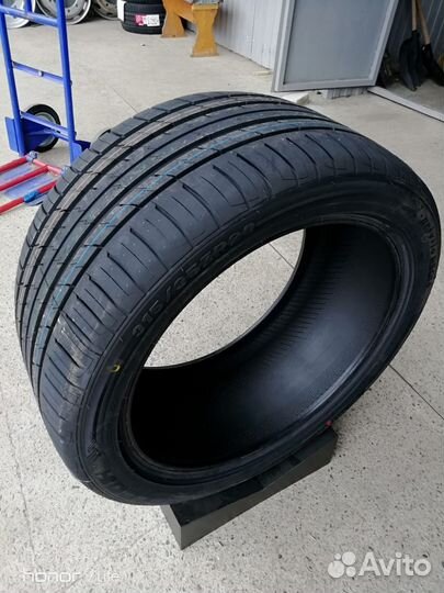Tracmax X-Privilo RS01+ 315/35 R20 110Y