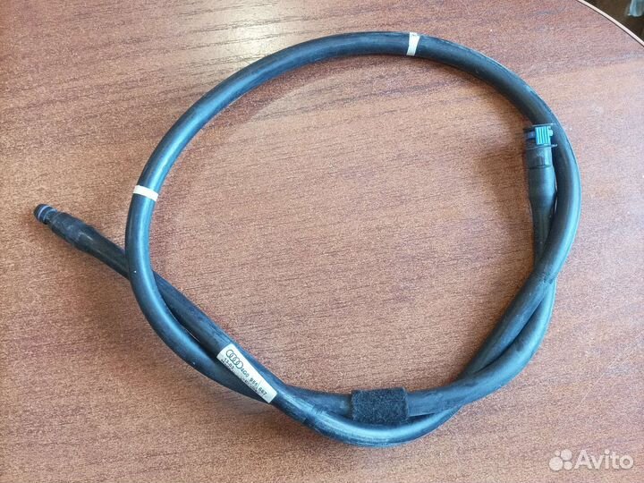 Шланг омывателя фар от насоса с штуцирами ауди