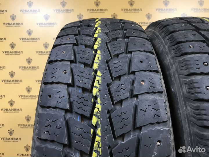 Kumho Power Grip KC11 215/65 R16C H