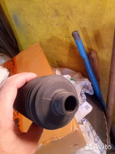 Пыльник рулевой рейки subaru forester sf5