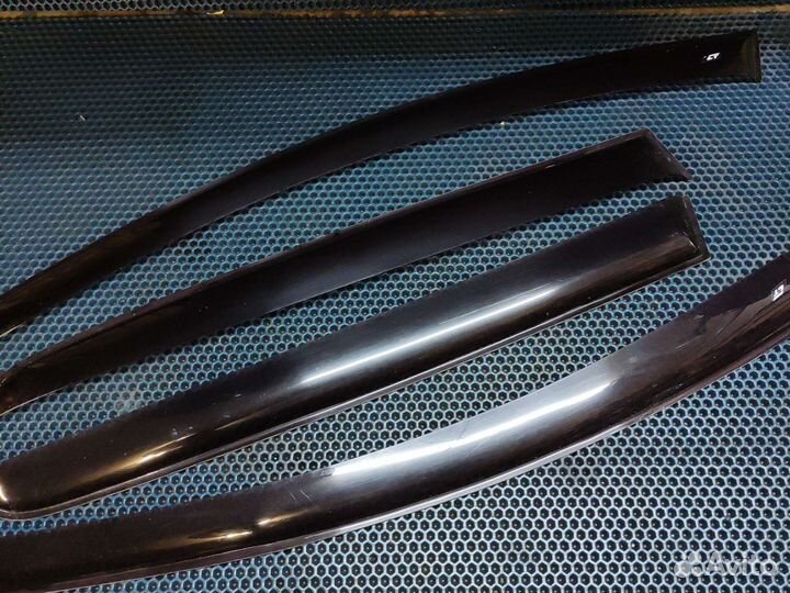 Дефлекторы Peugeot 307