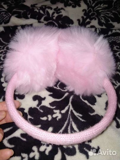 Меховые наушники на девочку