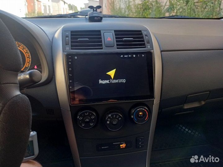 Магнитола андроид Toyota Corolla E150;,есть teyes