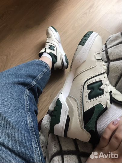 Кроссовки New balance 550