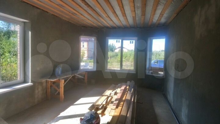 Дом 93 м² на участке 6 сот.