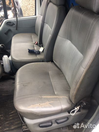 Сиденье пассажирская Ford Transit 7