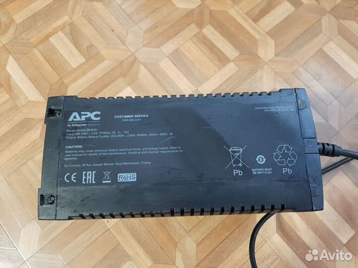 Ибп APC Back-UPS 650