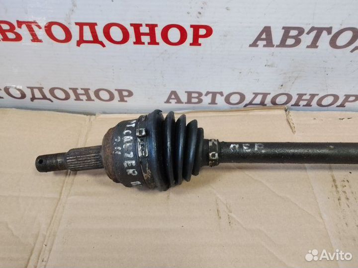Полуось привод передний правый Chrysler Pt Cruiser