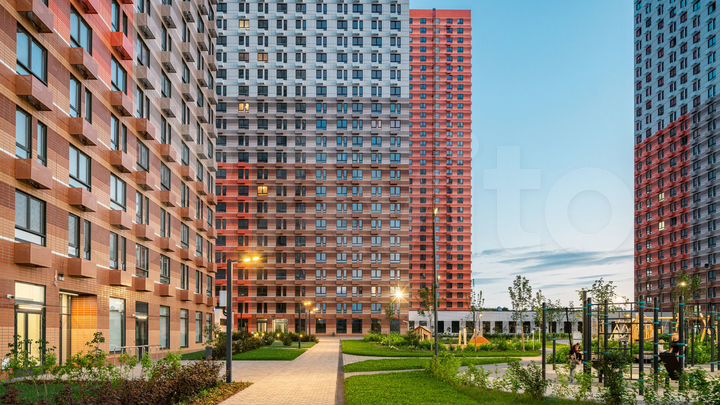 Квартира-студия, 23,7 м², 18/33 эт.